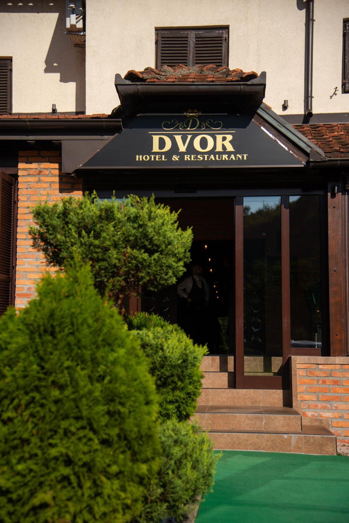 Hotel Dvor Bijelo Polje Esterno foto