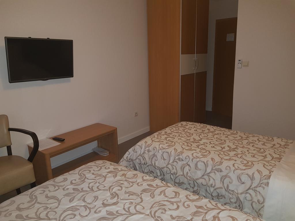 Hotel Dvor Bijelo Polje Esterno foto